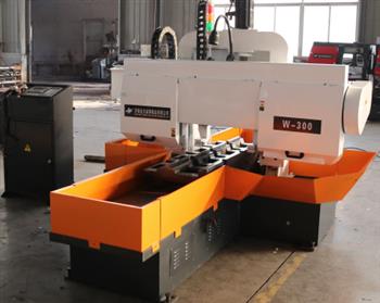 金鋒鋸業臥式平切帶鋸床